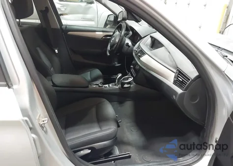 2015 BMW X1 xDrive28I from USA, damaged, VIN WBAVL1C51FVY29453